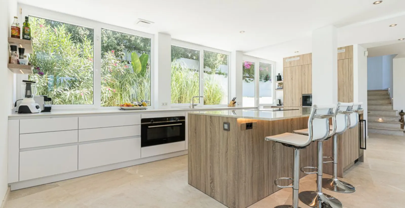 240 m² Sonnenterrasse! Außergewöhnliche Villa in Sol de Mallorca – Bild 3