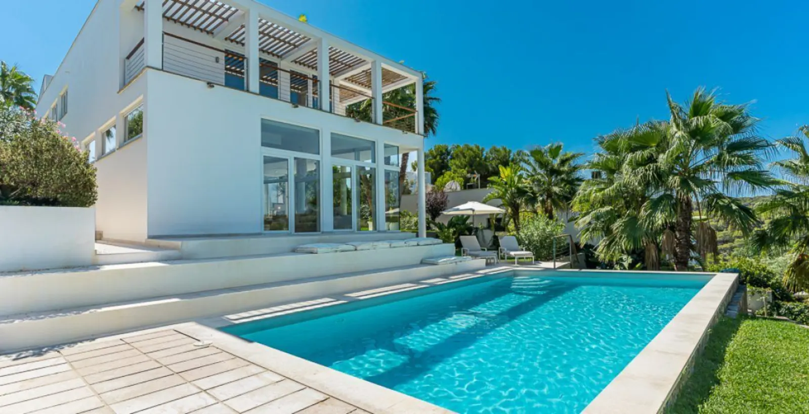 240 m² Sonnenterrasse! Außergewöhnliche Villa in Sol de Mallorca