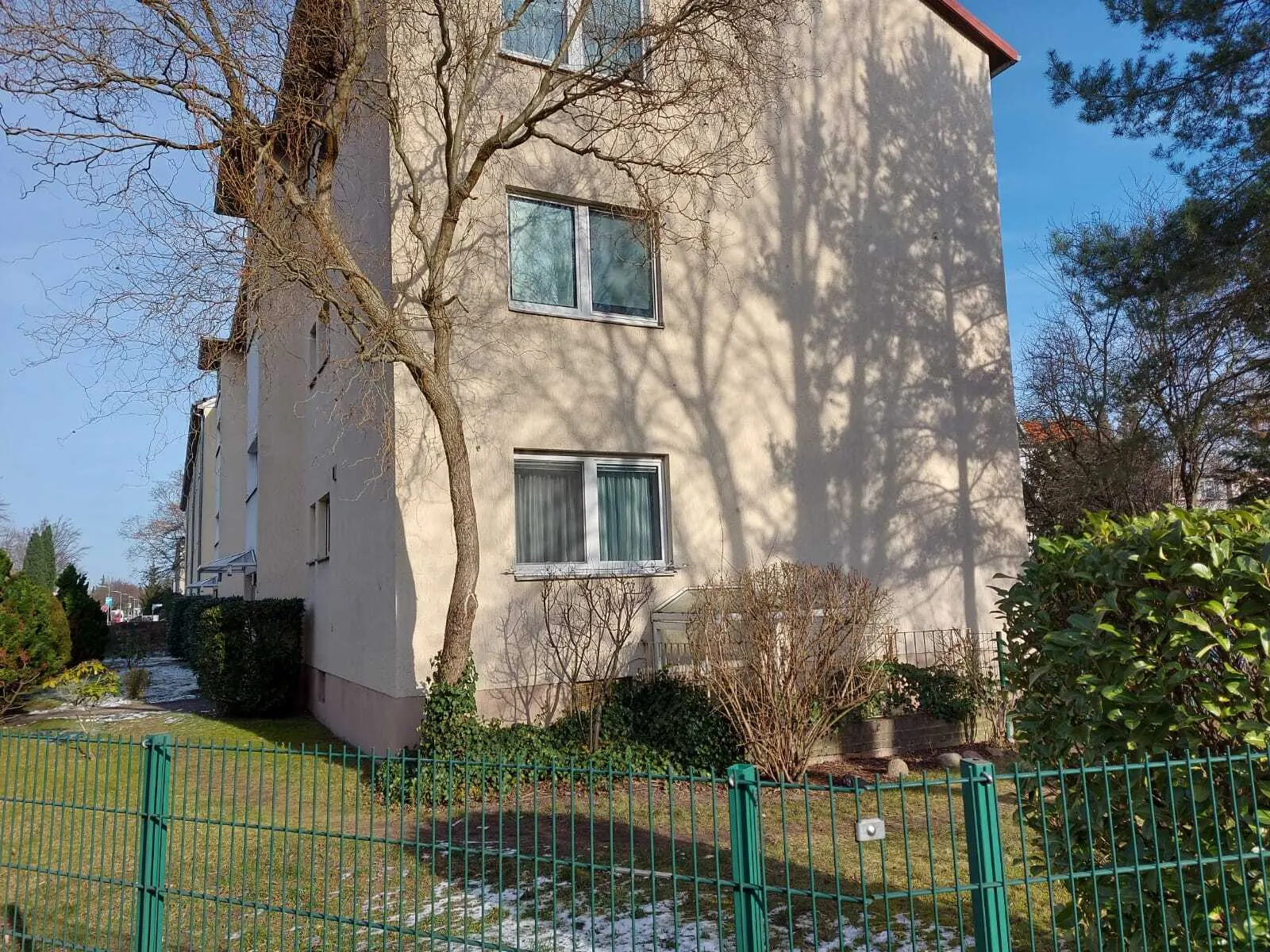Top sanierte & gut geschnittene 2-Zimmerwohnung in ruhiger Lage von Berlin Tegel