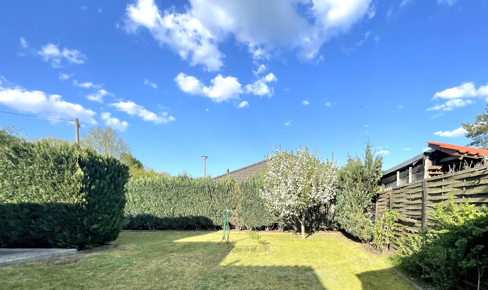 Garten, Sauna & Nebengelass! Platz für die ganze Familie! Einfamilienhaus in ruhiger Lage