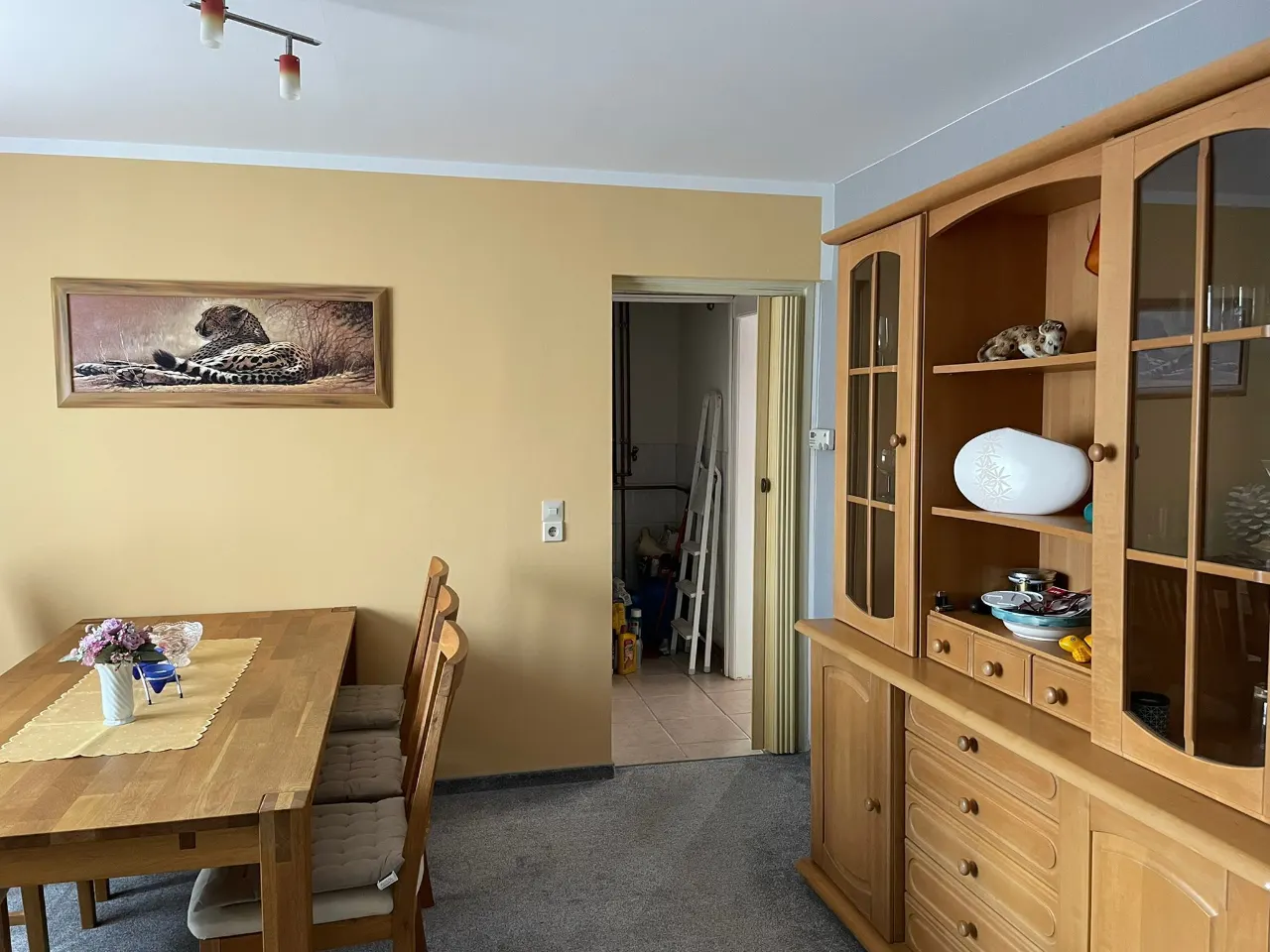 Garten, Sauna & Nebengelass! Platz für die ganze Familie! Einfamilienhaus in ruhiger Lage – Bild 5