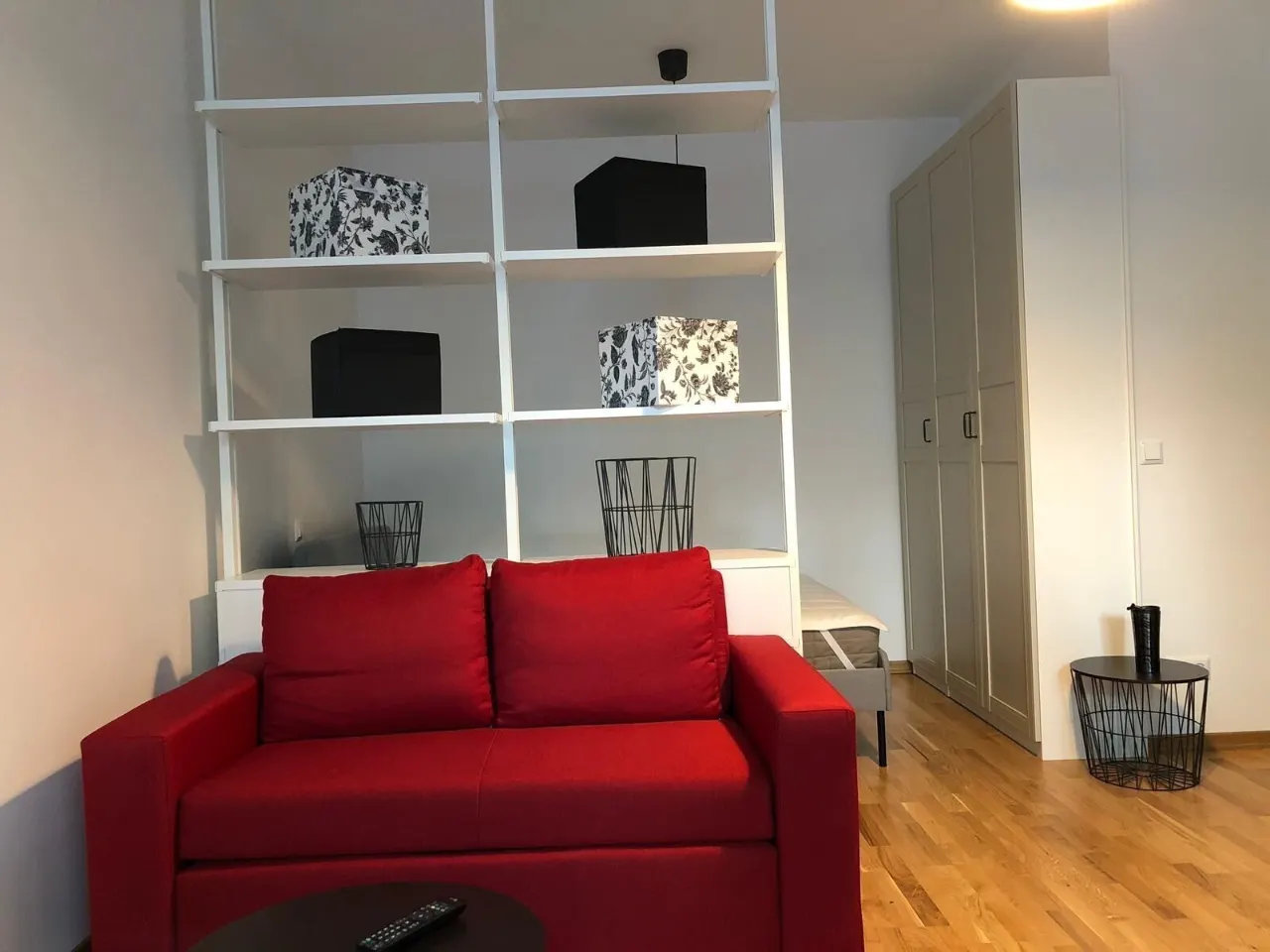 Provisionsfrei! Voll möbliertes Apartment in Toplage von Westend mit Tiefgaragenstellplatz – Bild 5