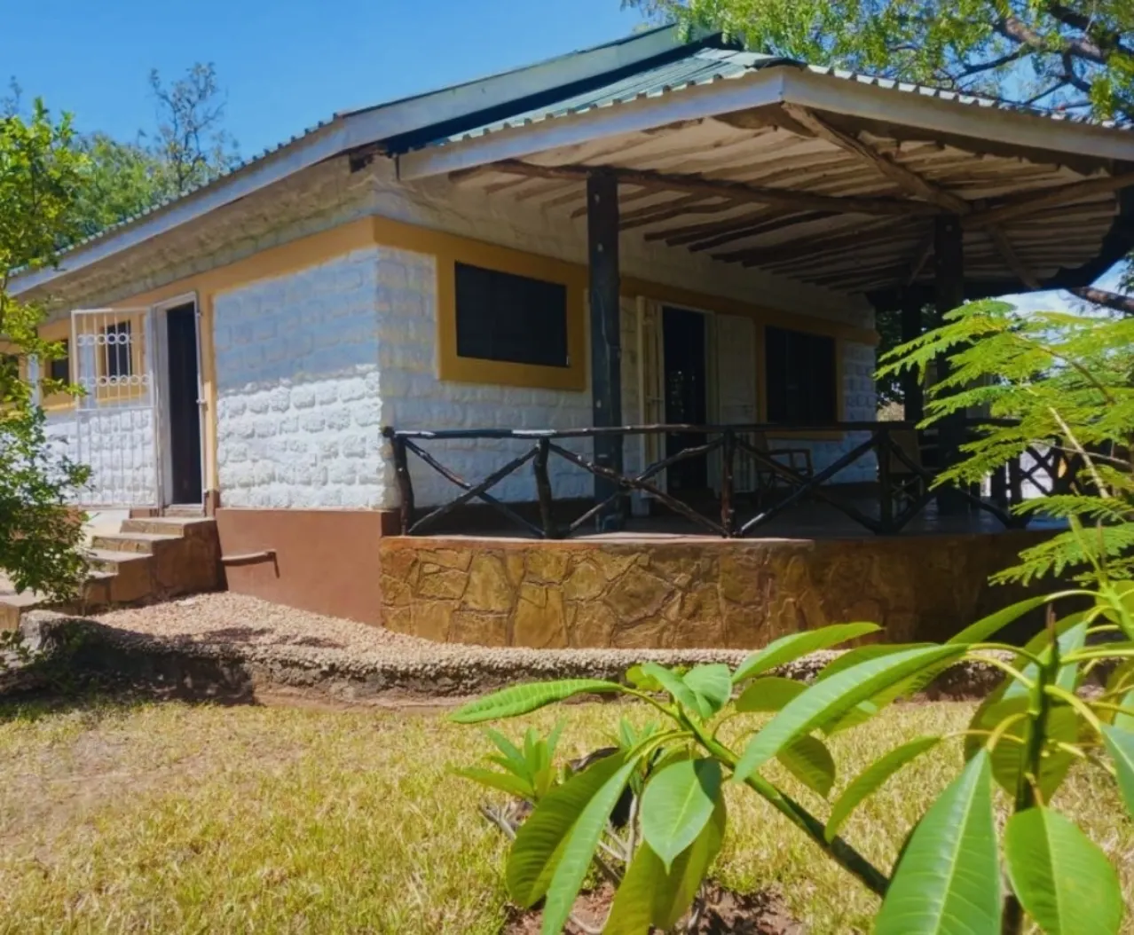 Traumhaftes Haus auf einem großen Grundstück in Kenia am Diani Beach