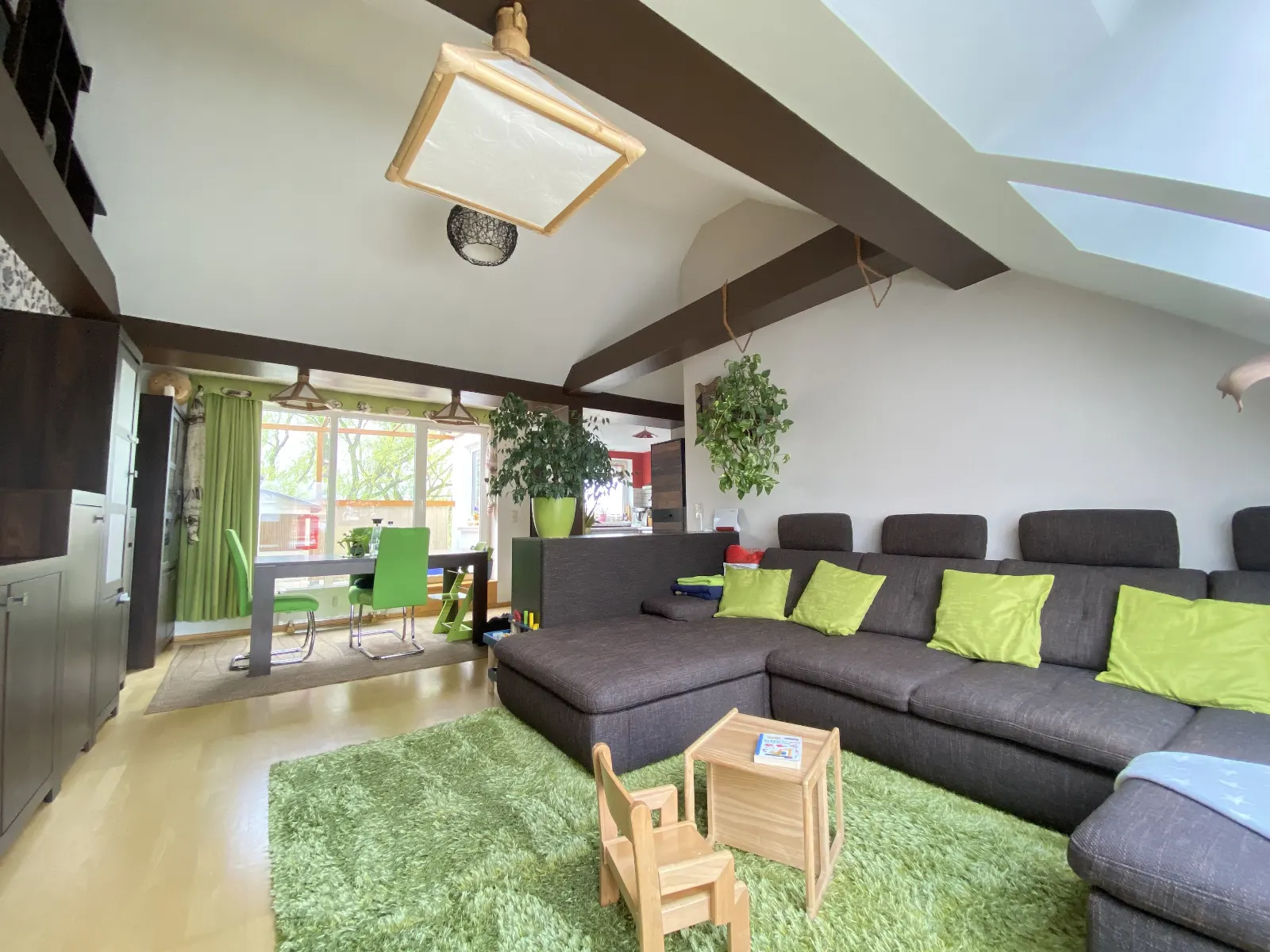 Helle & großzügige Dachgeschosswohnung in ruhiger Wohnlage in Berlin-Mariendorf mit Terrasse – Bild 4