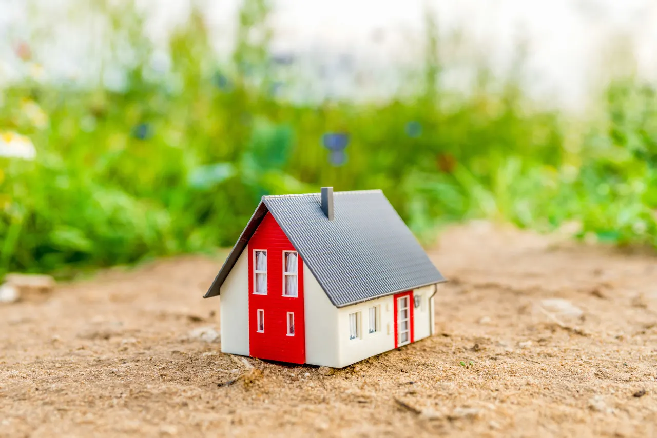 Perfektes Baugrundstück in Seenähe für ein Einfamilienhaus in absolut ruhiger Lage!