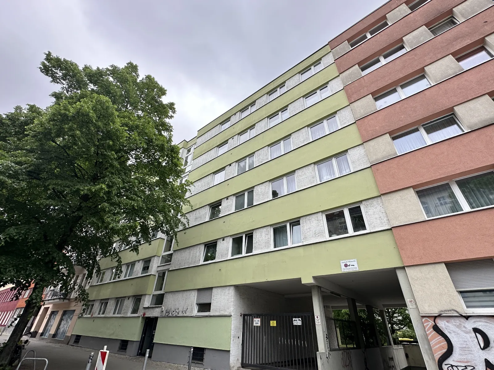 Gemütliche Wohnung mit idealer Lage und attraktiver Ausstattung in Berlin