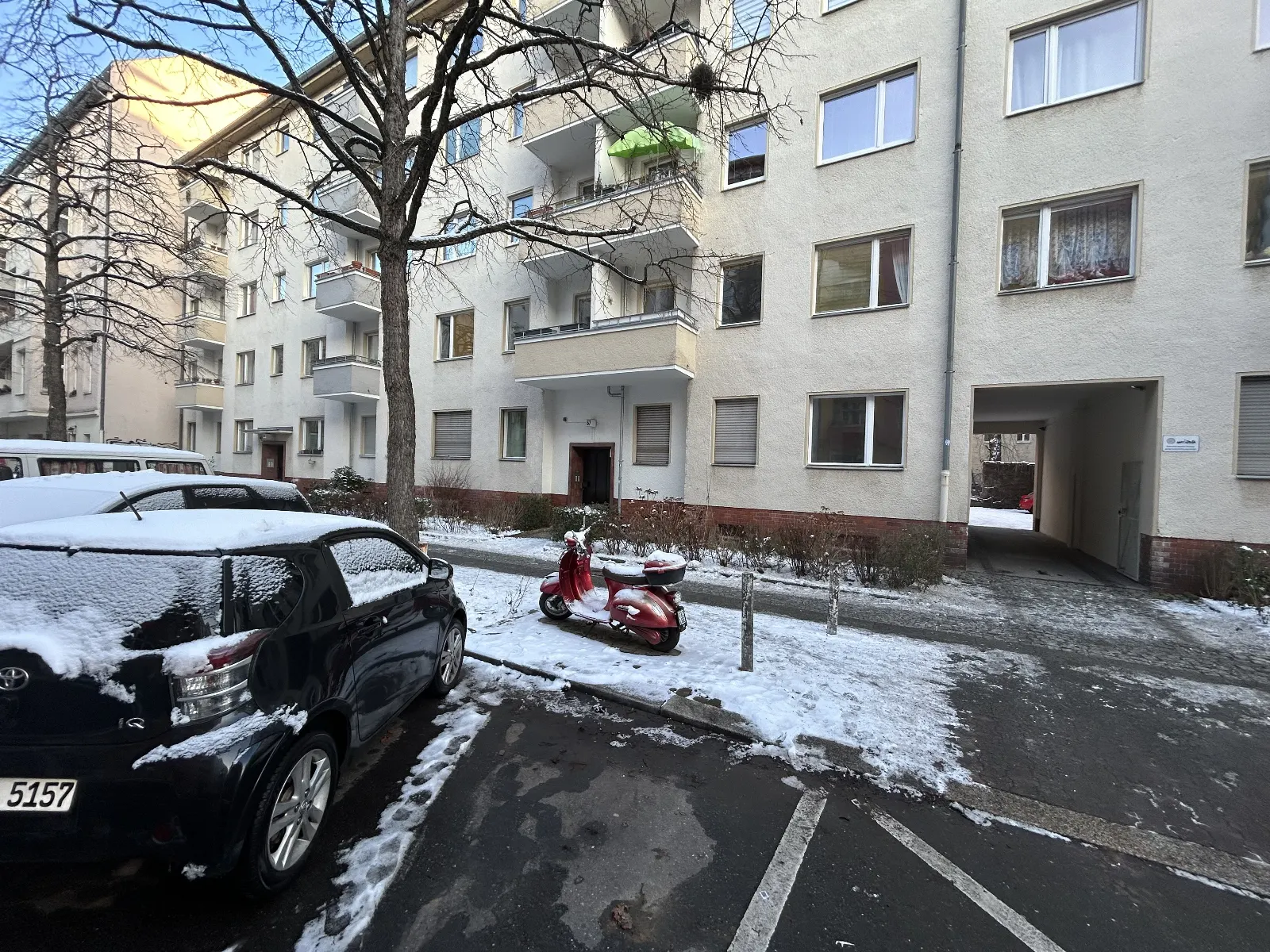 Herz von Schöneberg: Wohnen, wo Berlin pulsiert! Sanierte 3 Zimmerwohnung
