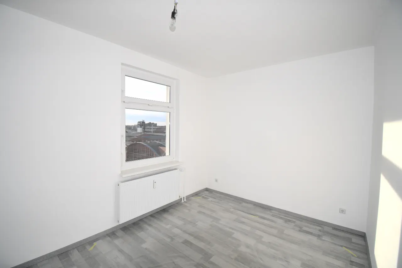 Traumhafte Aussicht über den Dächern von Berlin! 3-Zimmerwohnung vollständig saniert! – Bild 5