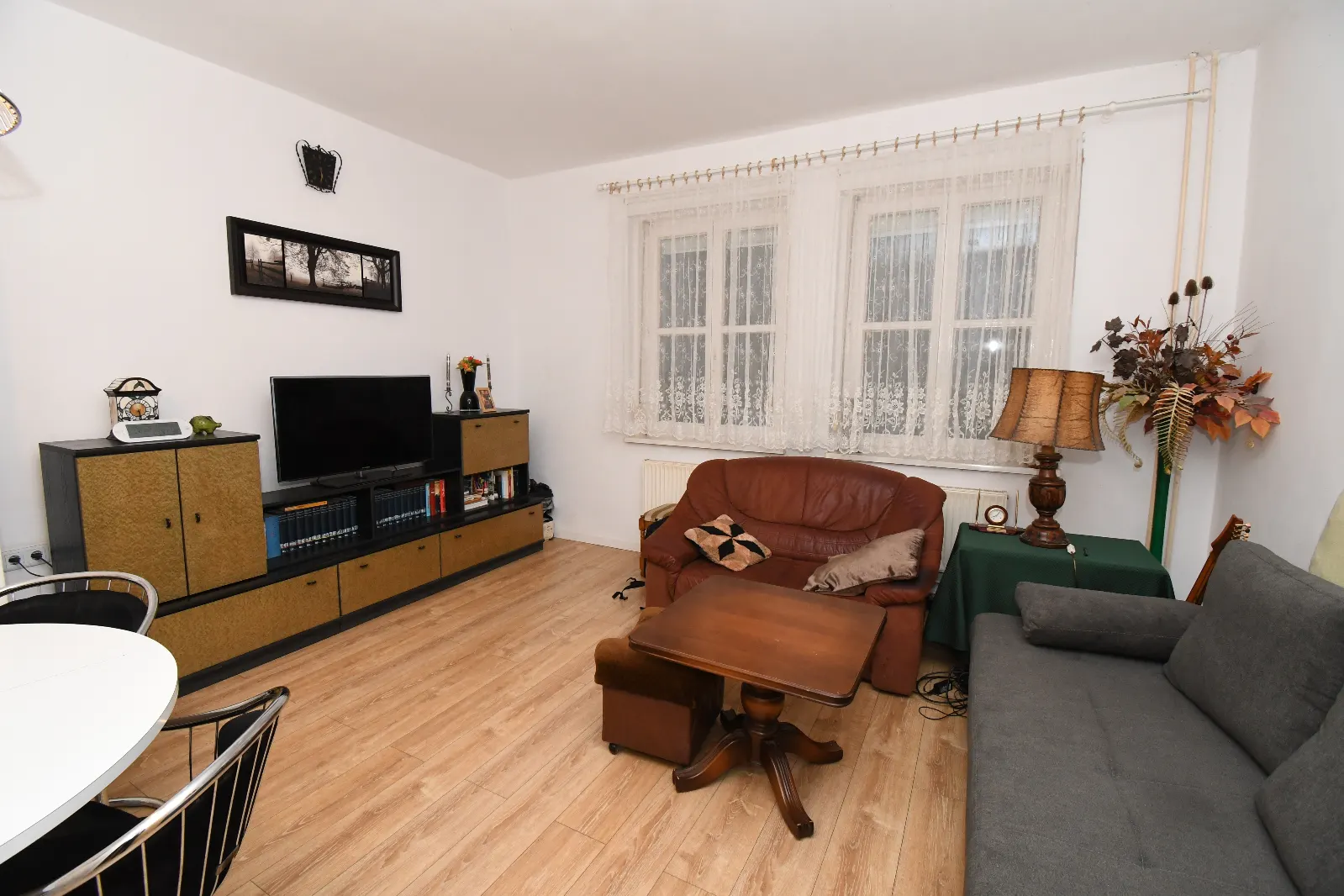 Stilvolle 2-Zimmer-Stadtwohnung mit Flair in Top-Lage – Bild 3