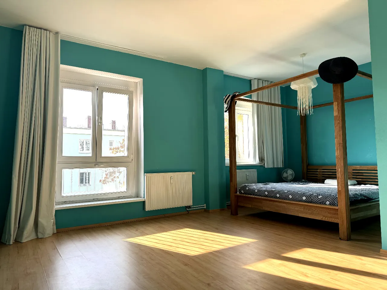 Bezugsfreie & wundervolle 3-Zimmer Altbauwohnung  in Prenzlauer Berg – Bild 5