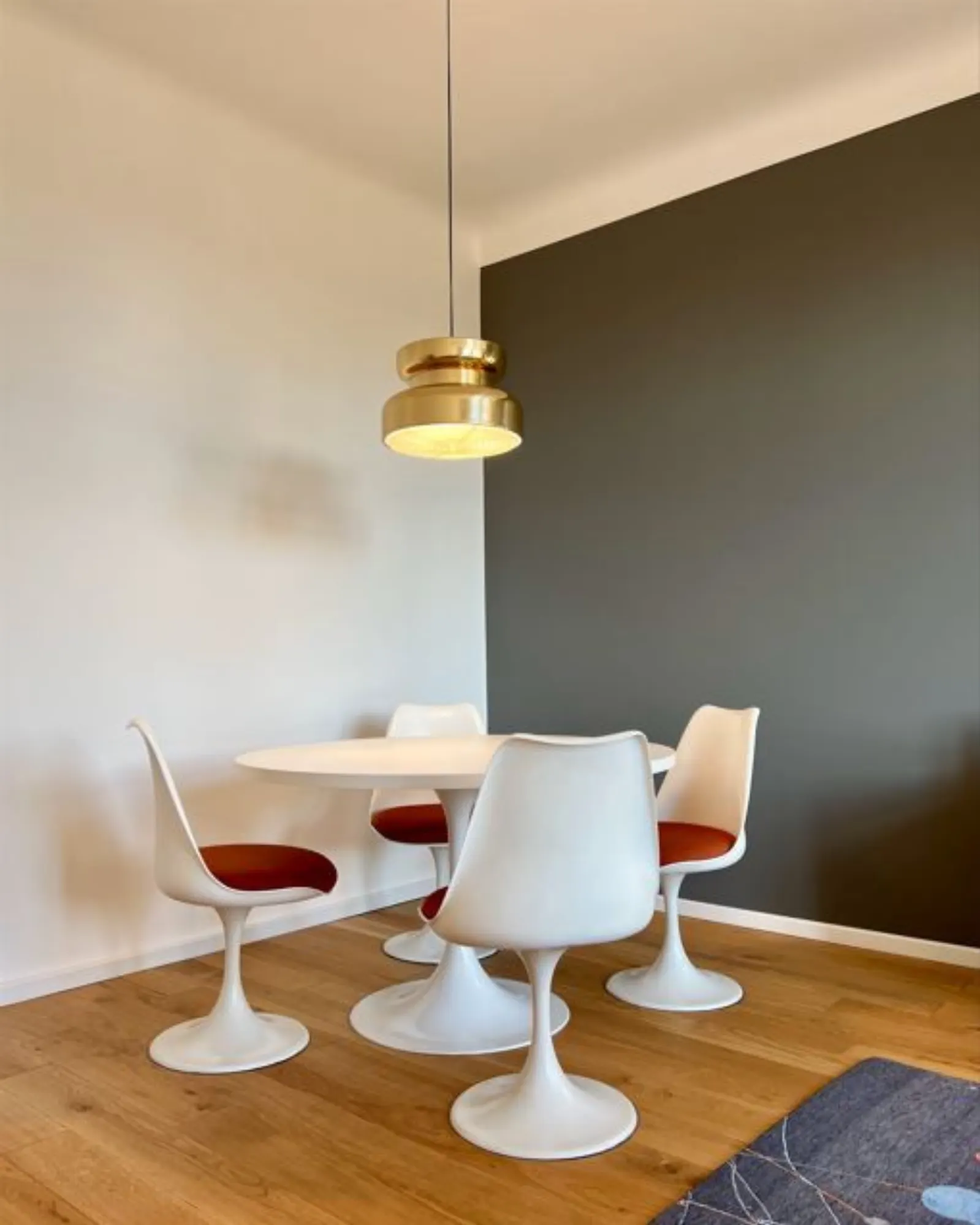 Stilvoll modernisierte Wohnung in zentraler Lage mit hochwertiger Ausstattung – Bild 4