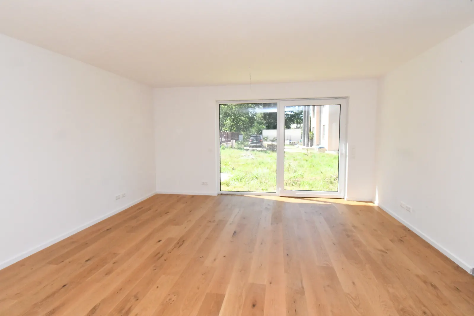 5 Zimmer! Einzugsbereit: Das neue Eigenheim ist fertig! – Bild 3