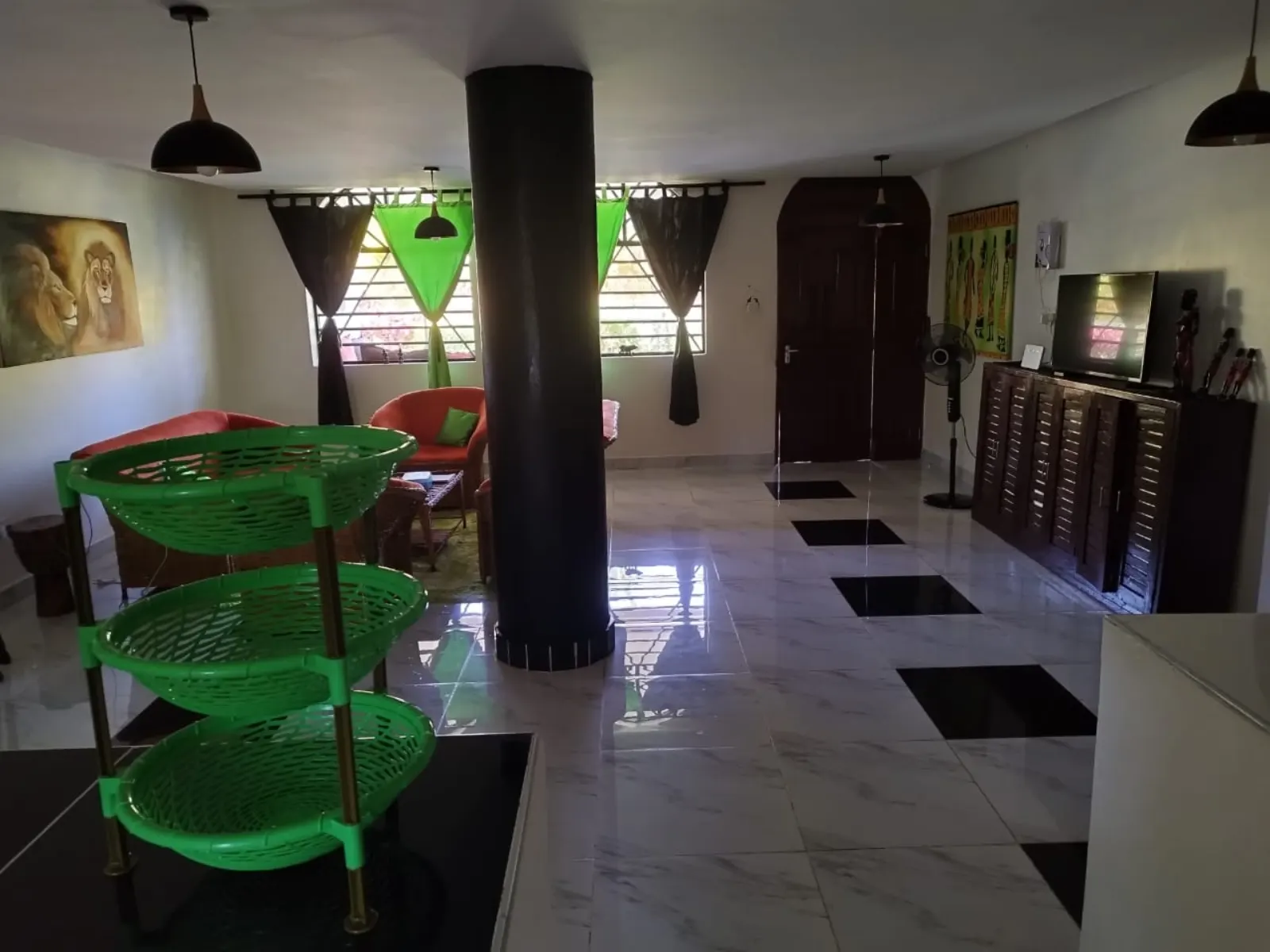 Stilvolles Herrenhaus nahe Diani Beach! Exklusives Wohnen in tropischer Bestlage – Bild 3