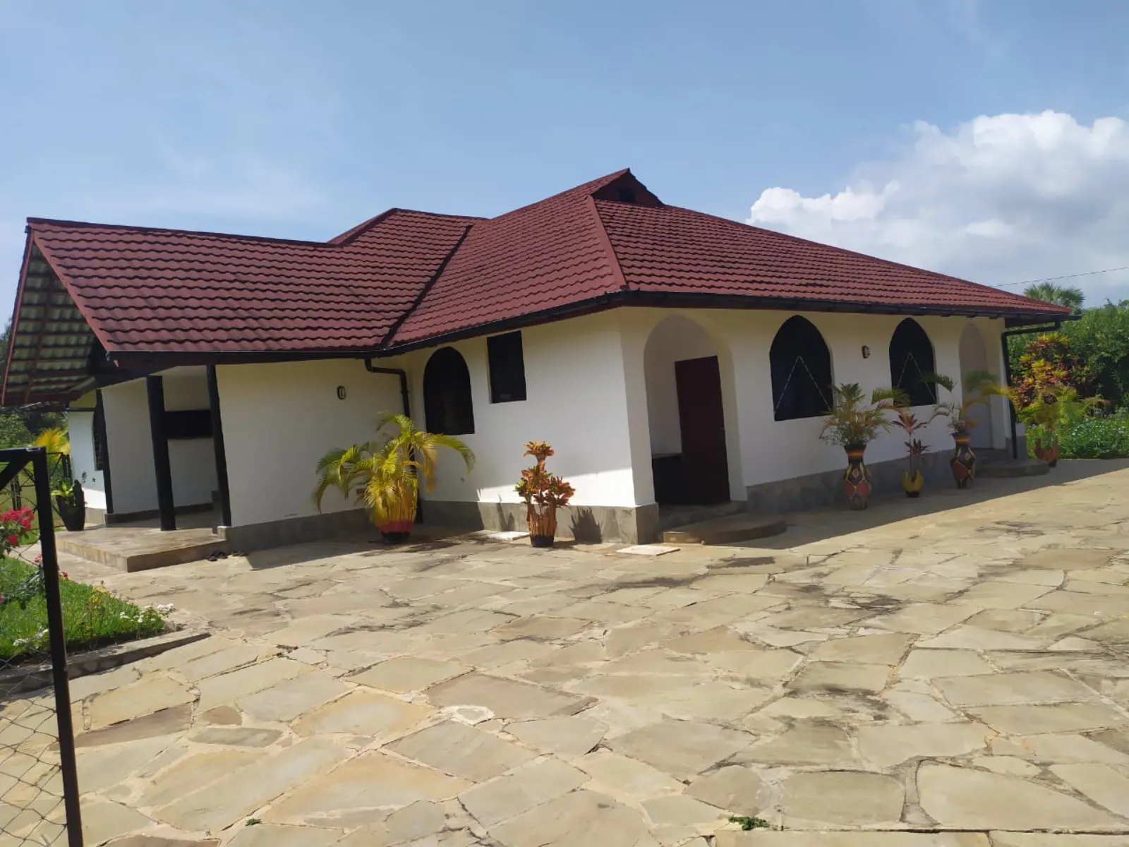 Stilvolles Herrenhaus nahe Diani Beach! Exklusives Wohnen in tropischer Bestlage