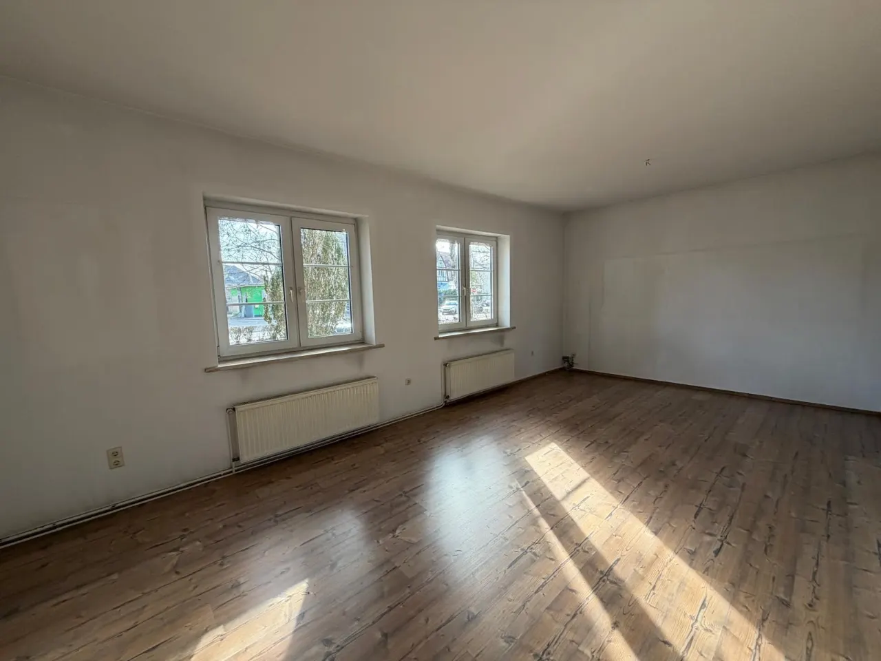 Kleinmachnow: renovierungsbedürftiges Siedlungshaus auf großem Grundstück 615 m² – Bild 3