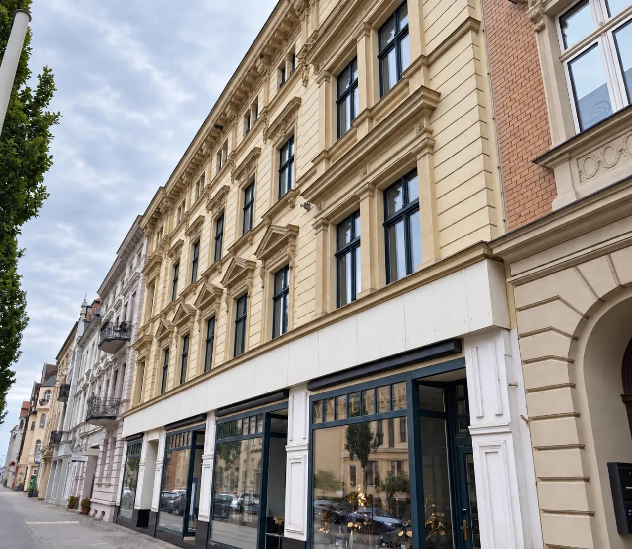 Wohn- und Geschäftshaus mit langfristiger Perspektive in zentraler Lage – Bild 3