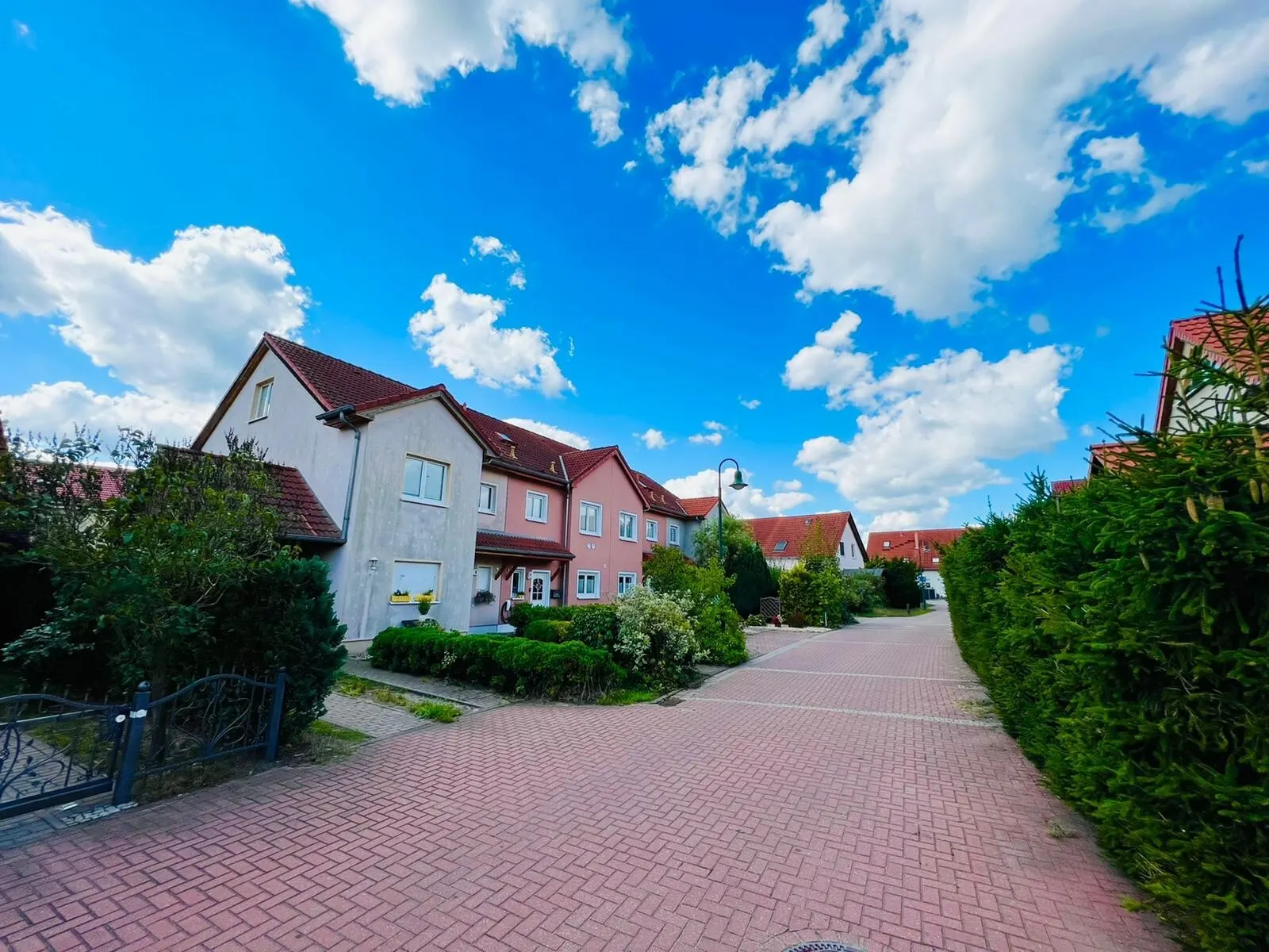 Wunderschönes Reihenendhaus in Schildow mit Sauna und Garten
