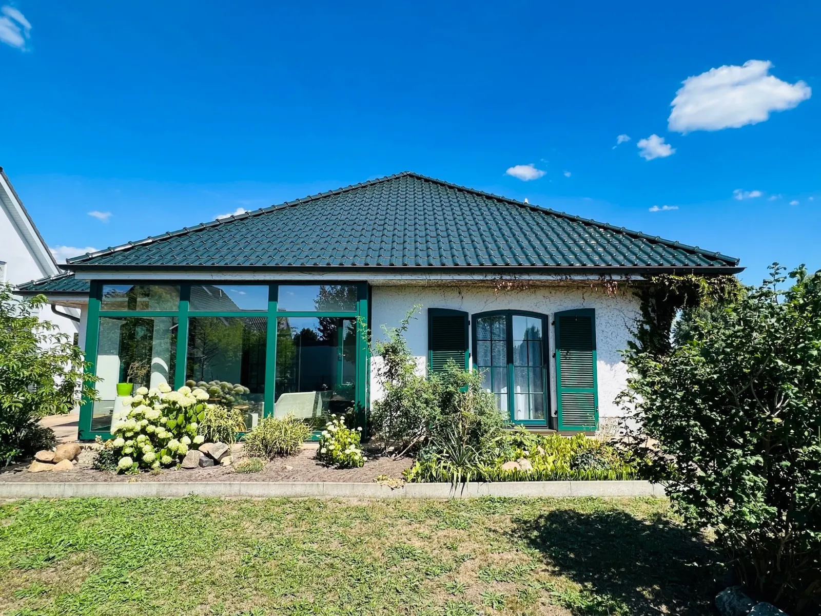 Exklusiver Bungalow mit viel Platz 183 m² für die ganze Familie