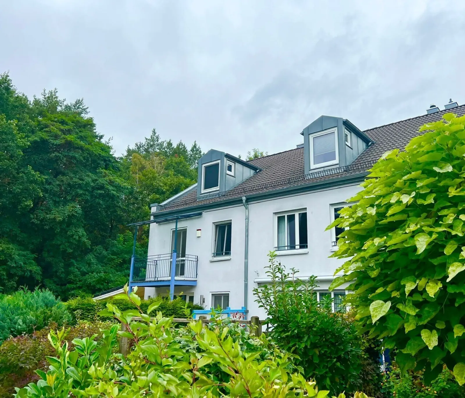 Provisionsfrei! 5 Zimmer! Modernes Reienendhaus in bester & familienfreundlicher Lage